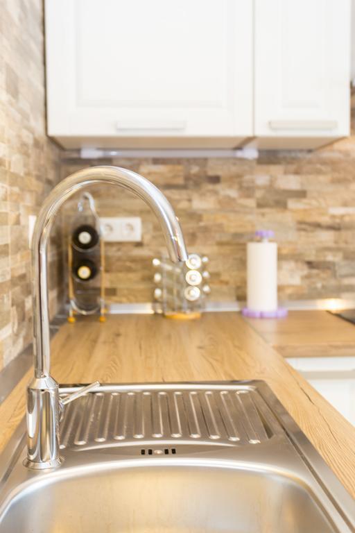 Apartment Perunika ザダル エクステリア 写真