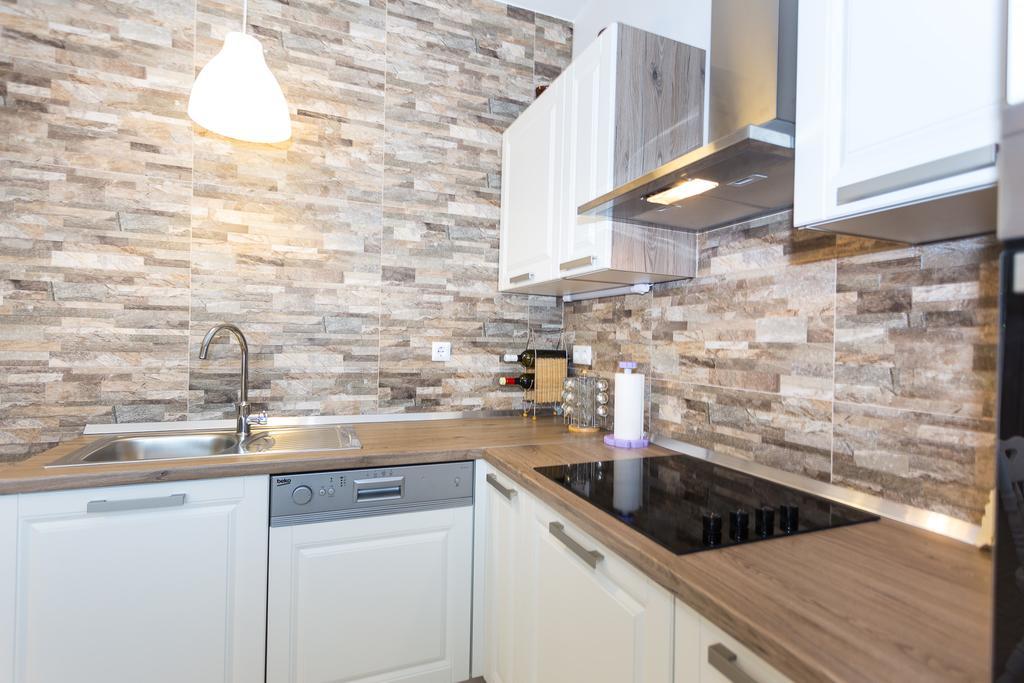 Apartment Perunika ザダル エクステリア 写真