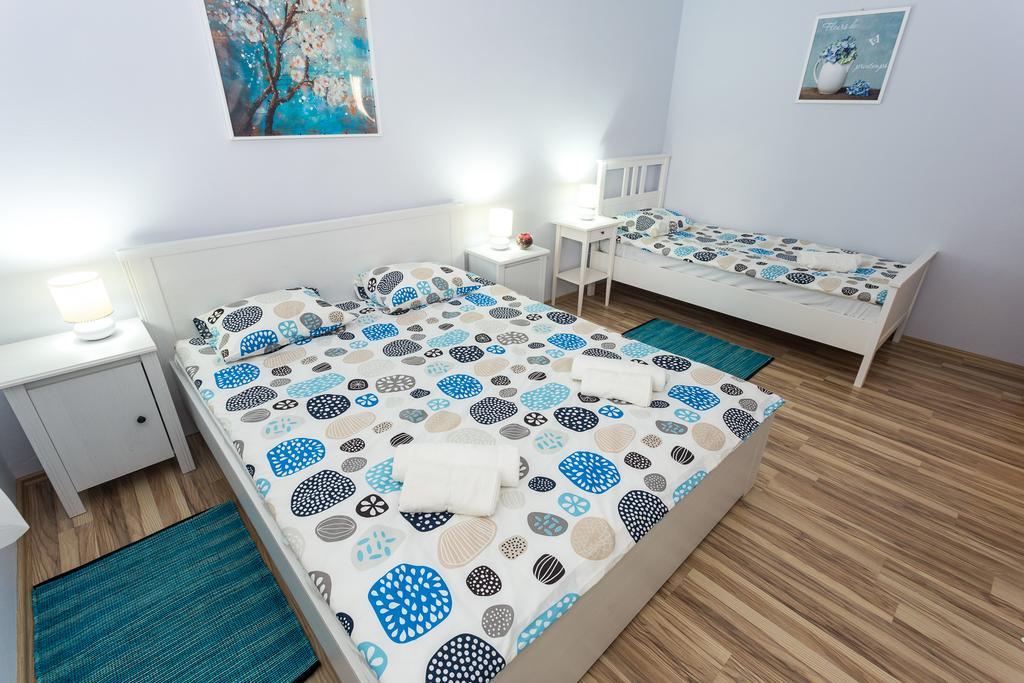 Apartment Perunika ザダル エクステリア 写真